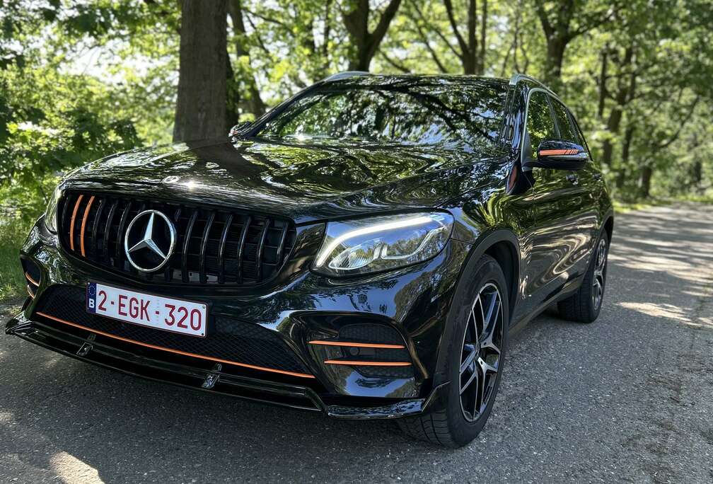 Mercedes-Benz d 4Matic 9G-TRONIC AMG Line