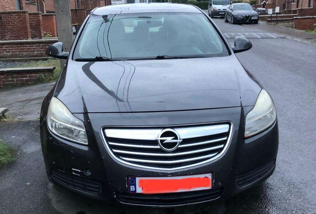 Opel Insignia 2.0 CDTi Edition DPF