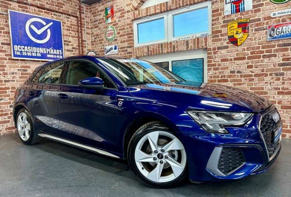 Audi A3 Sportback 35 2.0 TDi 150cv Auto S-LINE