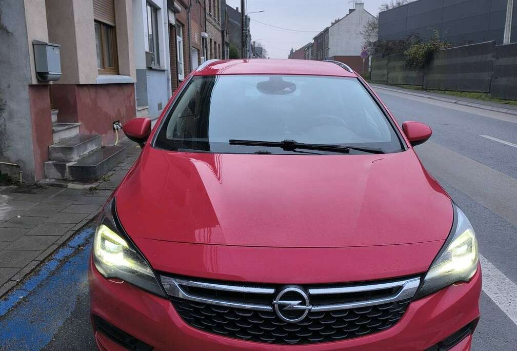 Opel Sports Tourer 1.6 CDTI 136 ch Start/Stop Innovatio