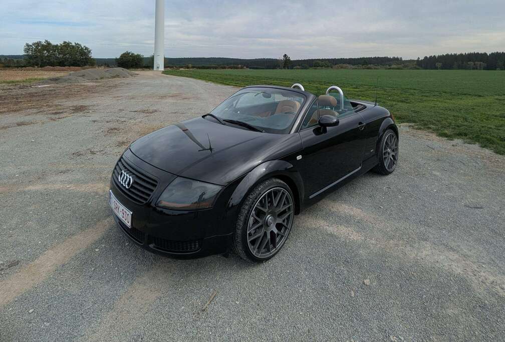Audi TT Roadster 1.8 Turbo 20v S line