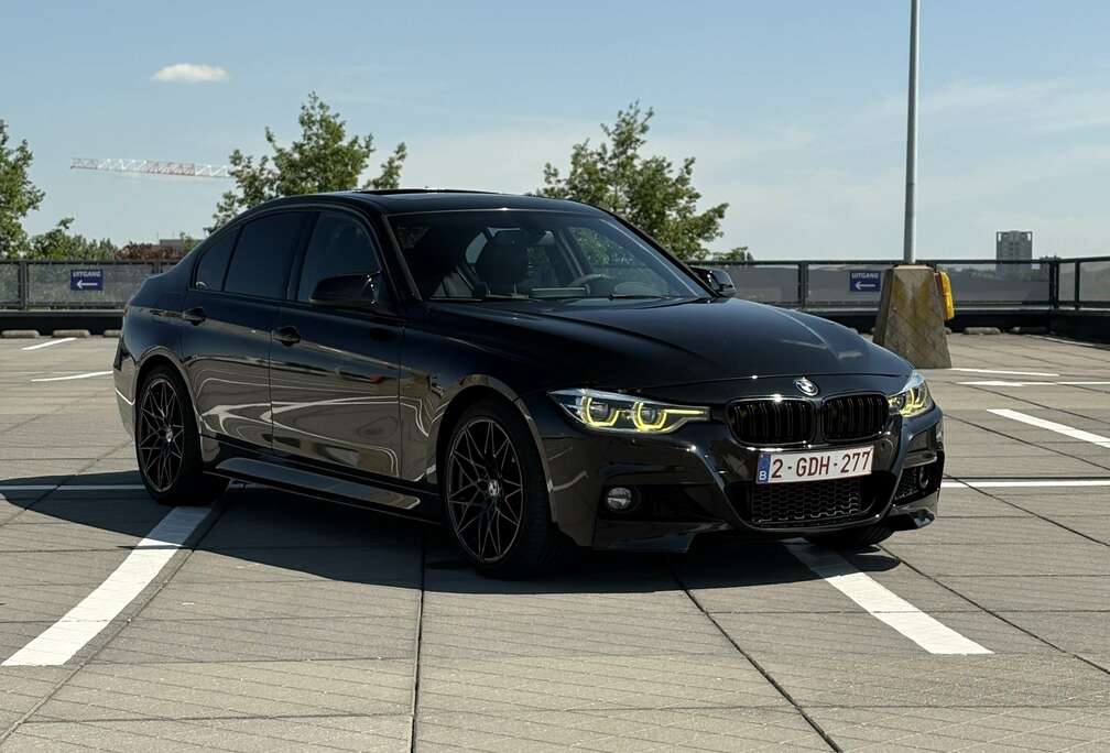 BMW 330i xDrive M Sport