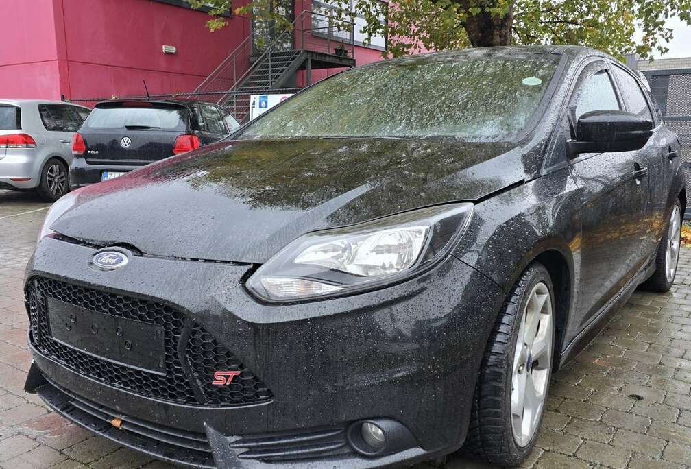 Ford 2.0 EcoBoost ST mit Leder-Exclusiv-Paket