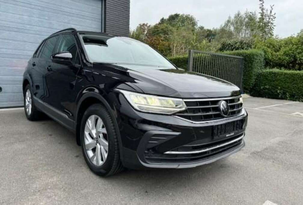 Volkswagen 1.5 TSI DSG Camera AdapCruise Trekhaak AppConnect