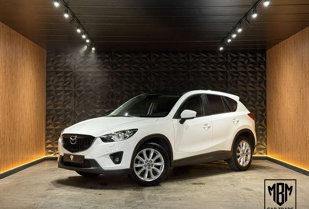 Mazda 2.2 SKYACTIV-D 4WD GARANTIE Memory Navi Leder Lane Assist Camera Parkeersensoren Keyless Zetelverwarming 1.Eigenaar