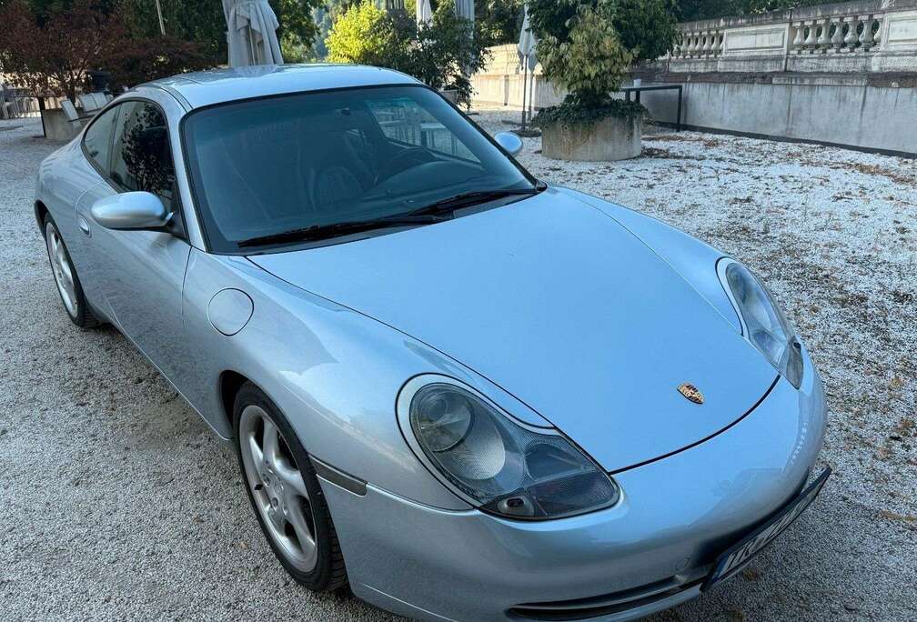 Porsche 911 C4*ALLRAD*VOLL*TOP*SAMMLER-ZUST.*8.000-Invest
