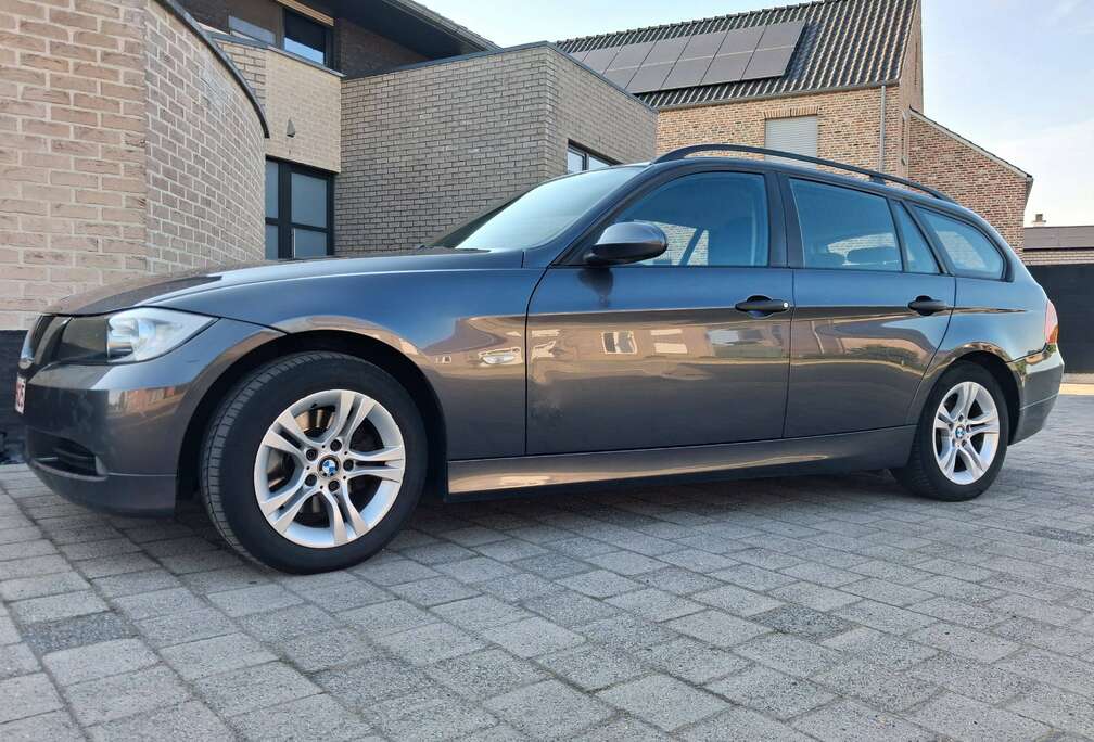 BMW 318 d e91 touring , goede motor , voor export