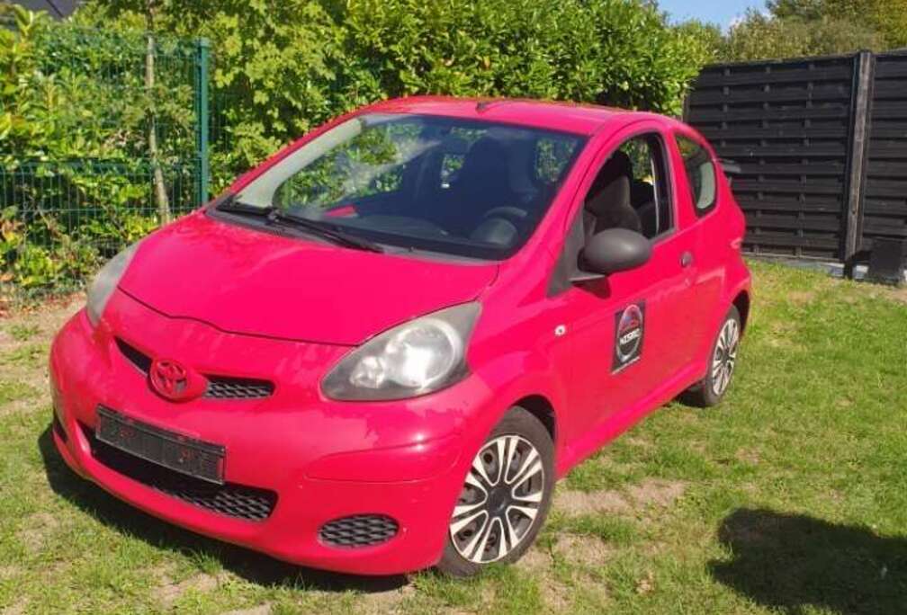 Toyota 1.0 VVT-i
