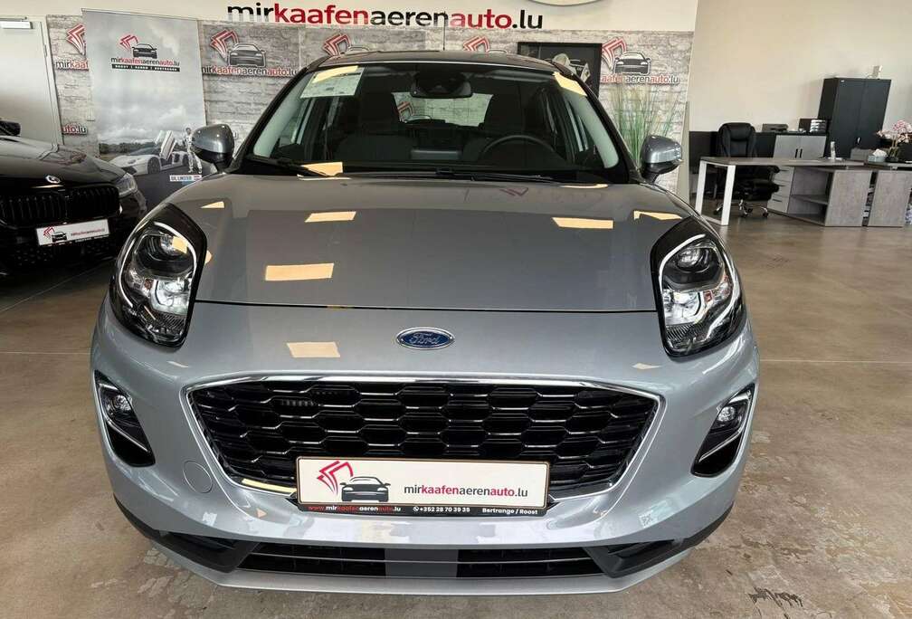Ford Titanium**NAVI**SHZ**PDC**