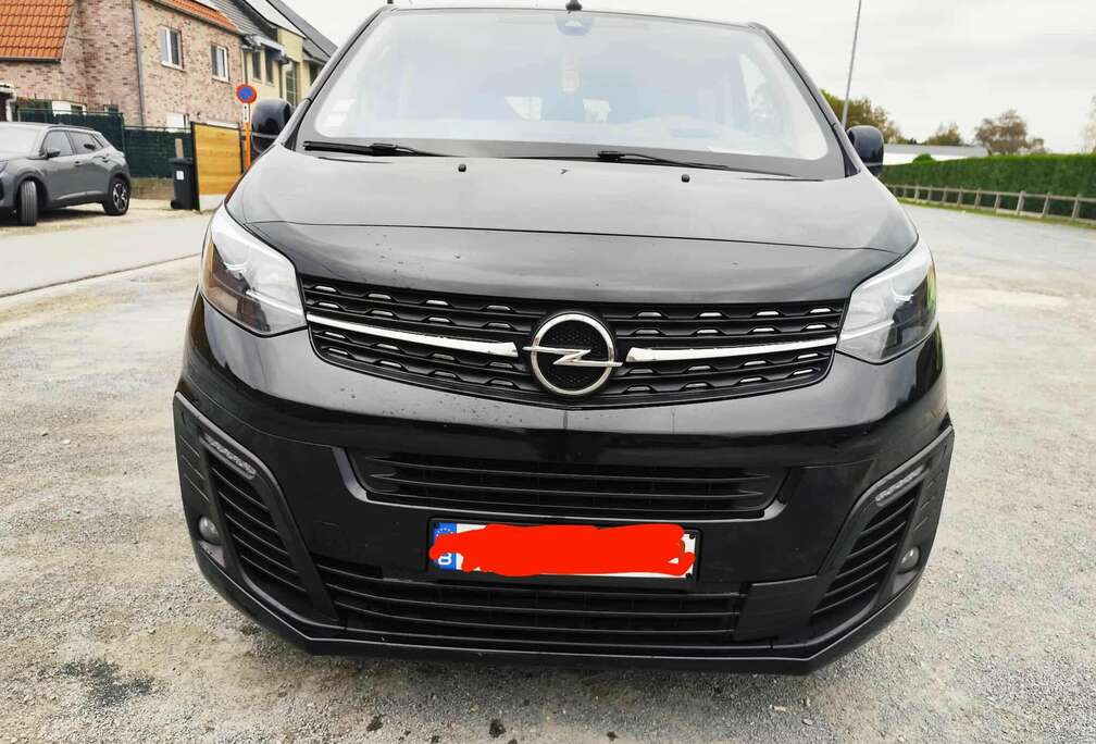 Opel Vivaro Tour 2.5 CDTi