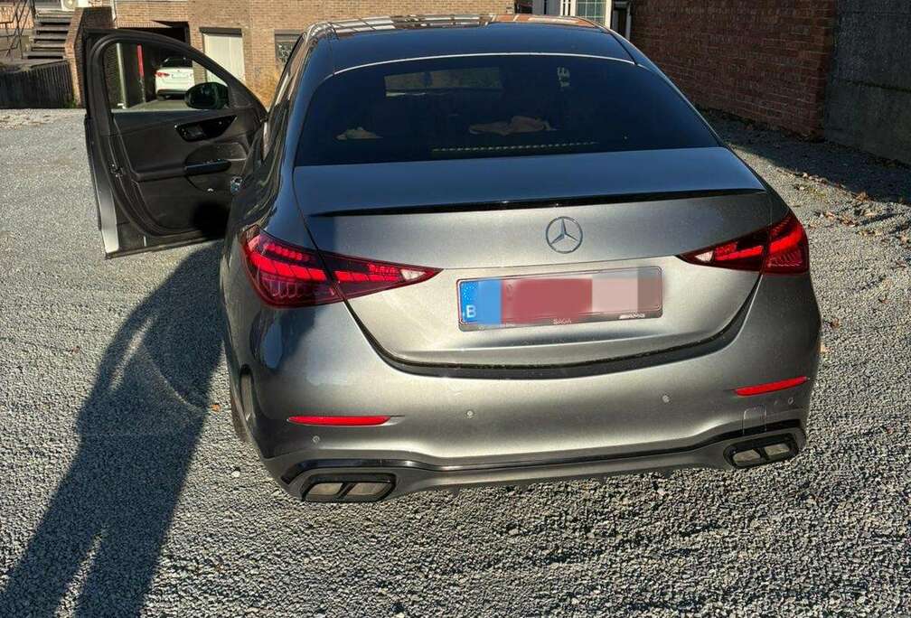 Mercedes-Benz AMG Line