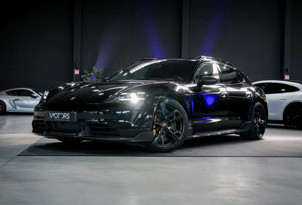 Porsche Turbo S Cross Turismo - Full Option - Carbon pack