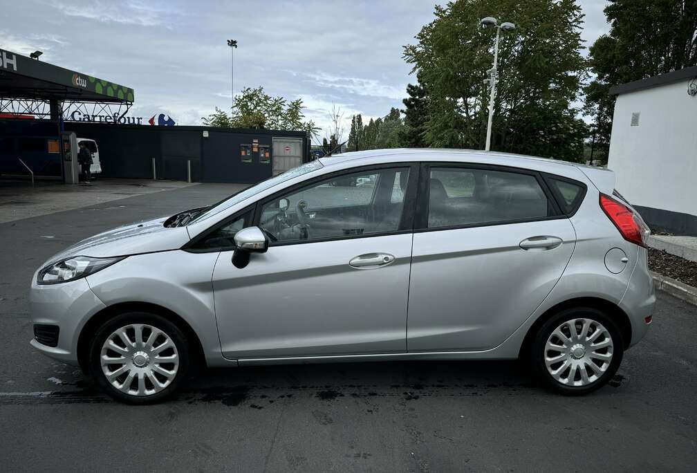 Ford 1.25i Ambiente