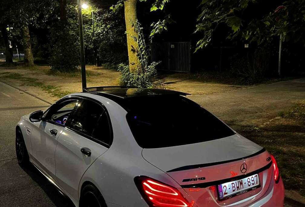 Mercedes-Benz C63S Amg