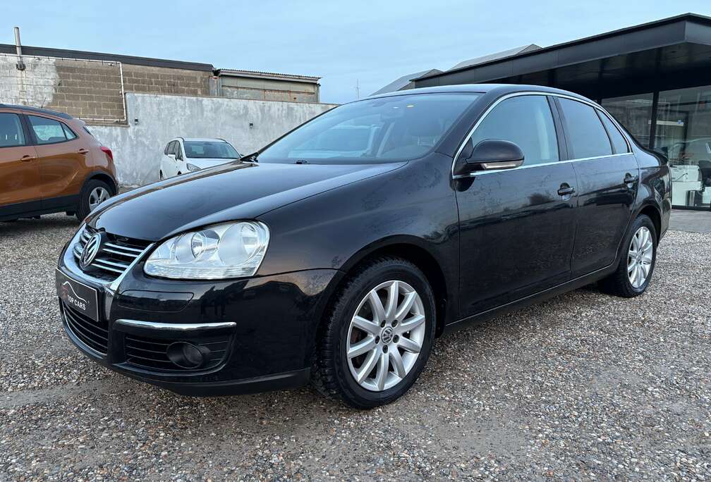 Volkswagen Jetta 1.9 TDi Comfortline DPF DSG