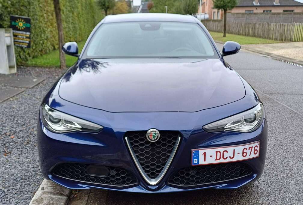 Alfa Romeo Giulia 2.2 JTDm Super (EU6d-TEMP)