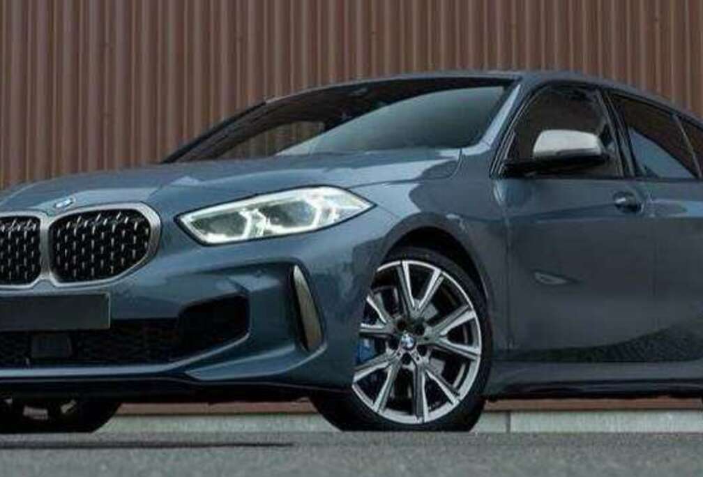 BMW M135i xDrive