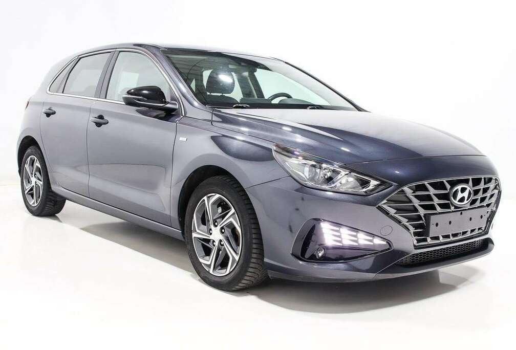 Hyundai i30 1.0 Hybrid 120 pk NAVI CAMERA AIRCO CRUISE PDC