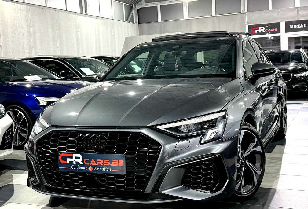 Audi Sportback 30 TDi S Line Shadow Look 1e Main Neuf