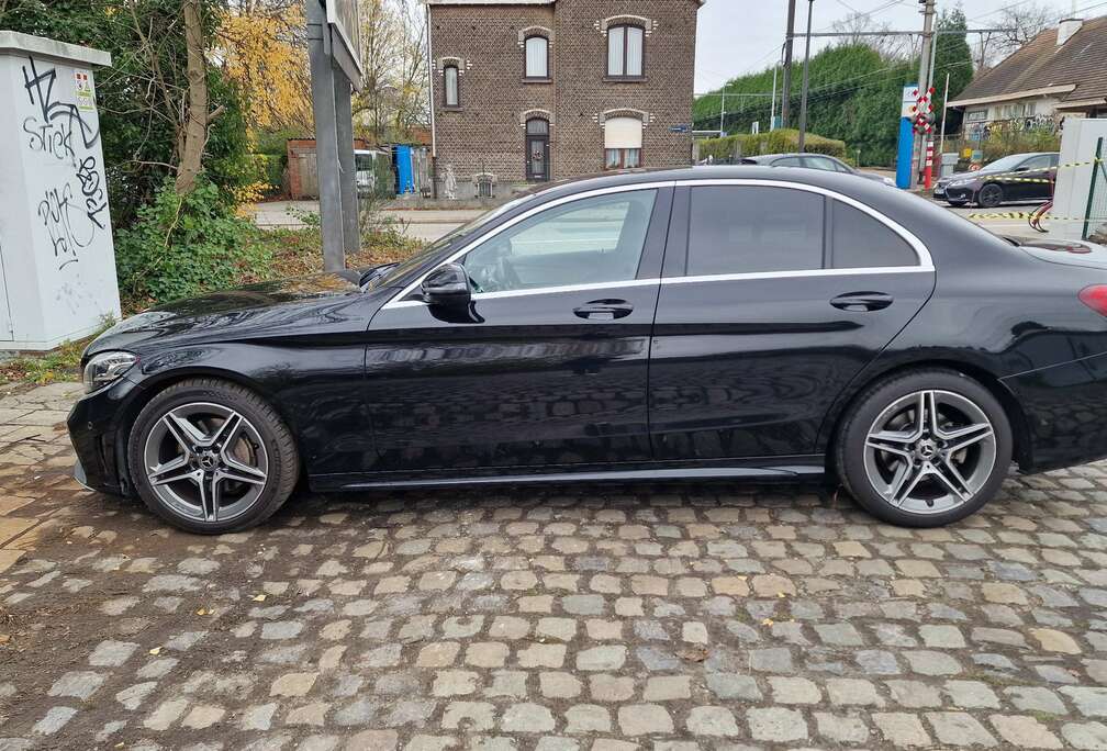 Mercedes-Benz C 160 9G-TRONIC AMG Line