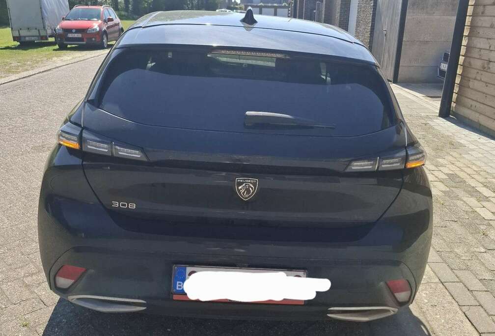 Peugeot 1.2 PureTech Allure S&S (EU6.4)