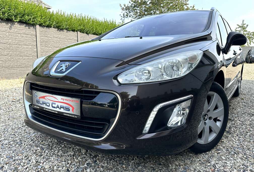 Peugeot SW 1.6 HDi Active T-PANO NAVI CRUISE BLUETOOTH JA