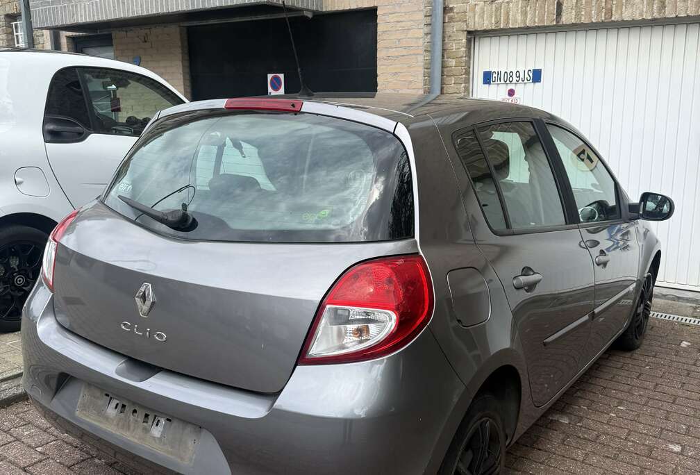 Renault 1.2i 20th