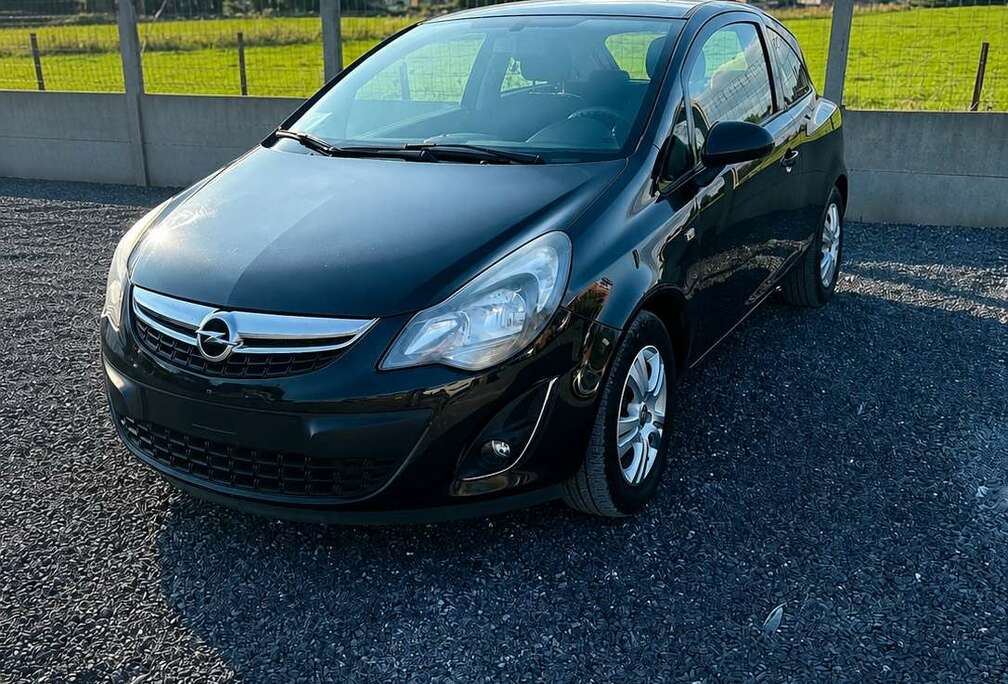 Opel 1.3 CDTi Cosmo DPF
