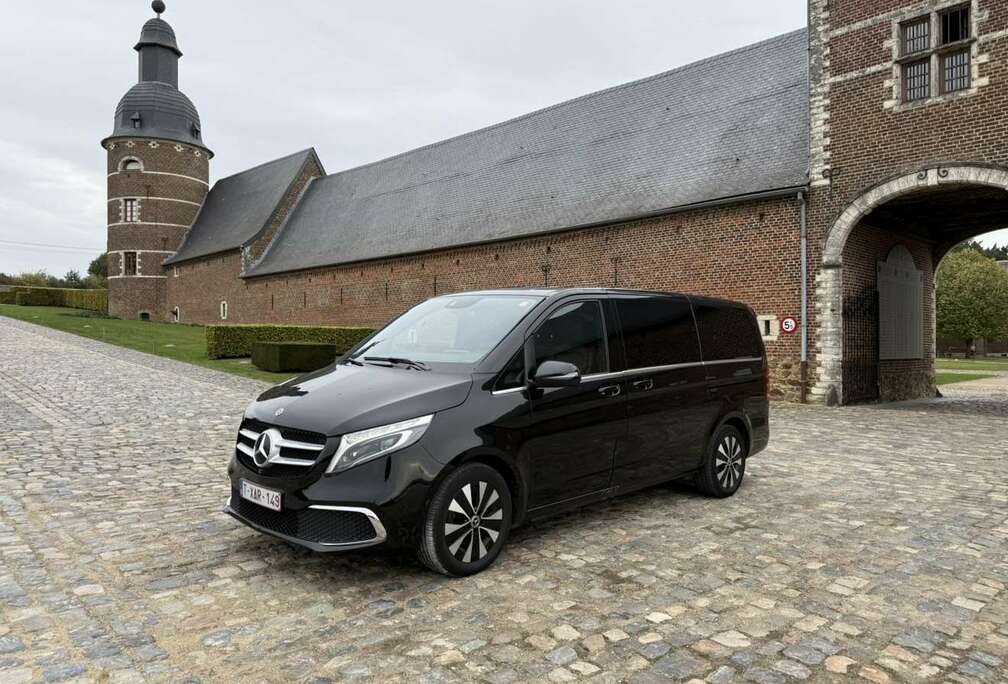 Mercedes-Benz d / 8 Places / Caméra 360 / TVA Déductible