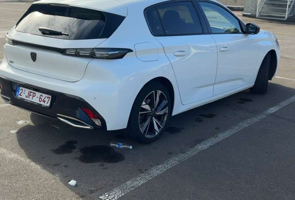 Peugeot 1.2 PureTech Allure S&S (EU6.3)