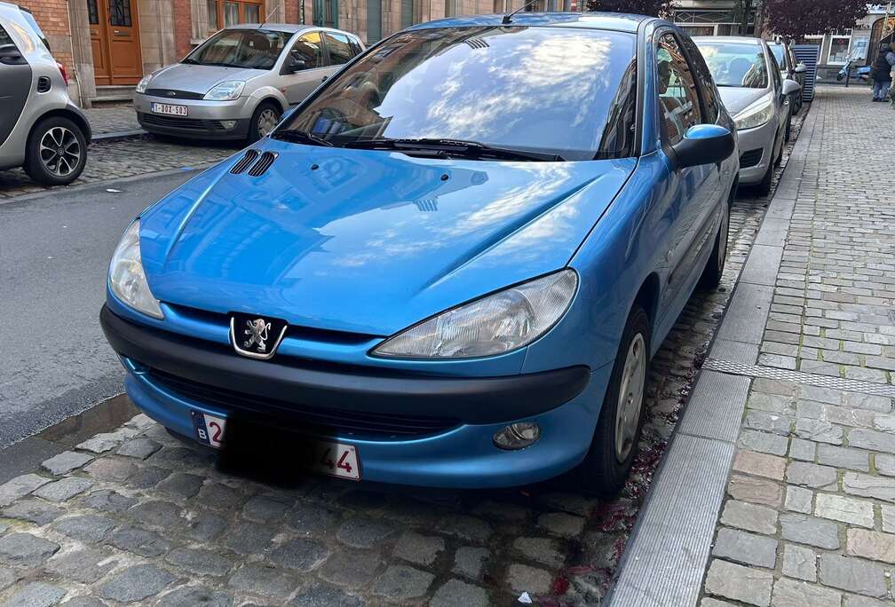 Peugeot 75 Premium