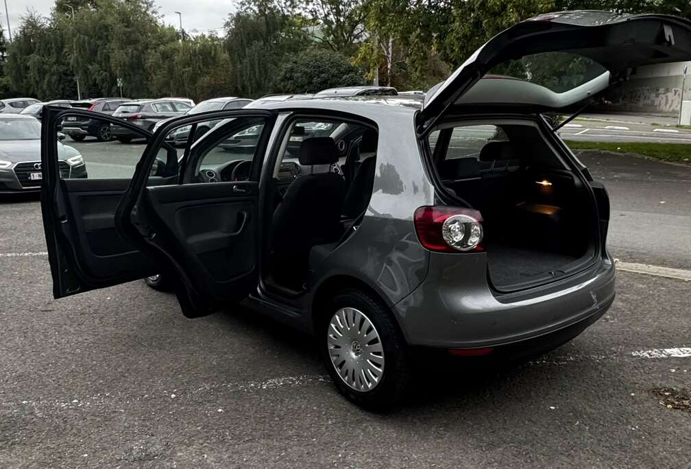 Volkswagen 1.9 TDi Trendline DSG