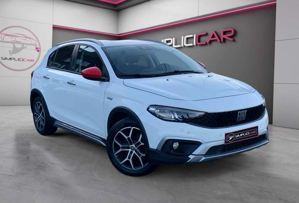 Fiat Tipo SW Cross 1.0 T FireFly Red