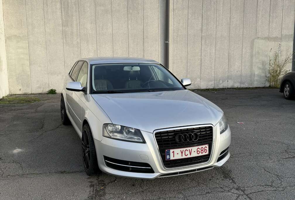 Audi 1.6 TDI 2011