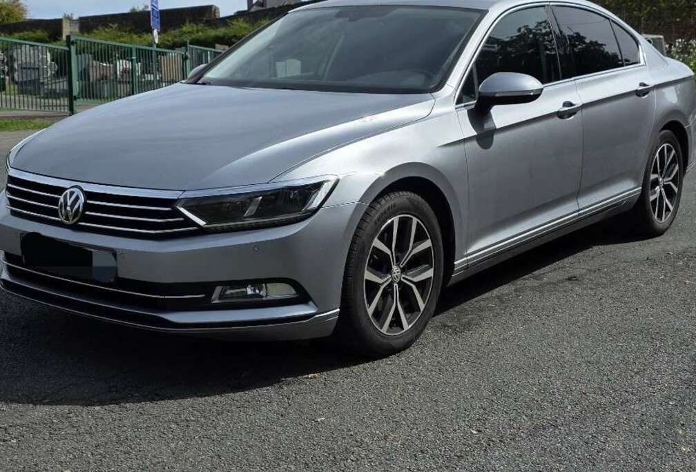 Volkswagen 2.0 CR TDi Highline Business DSG