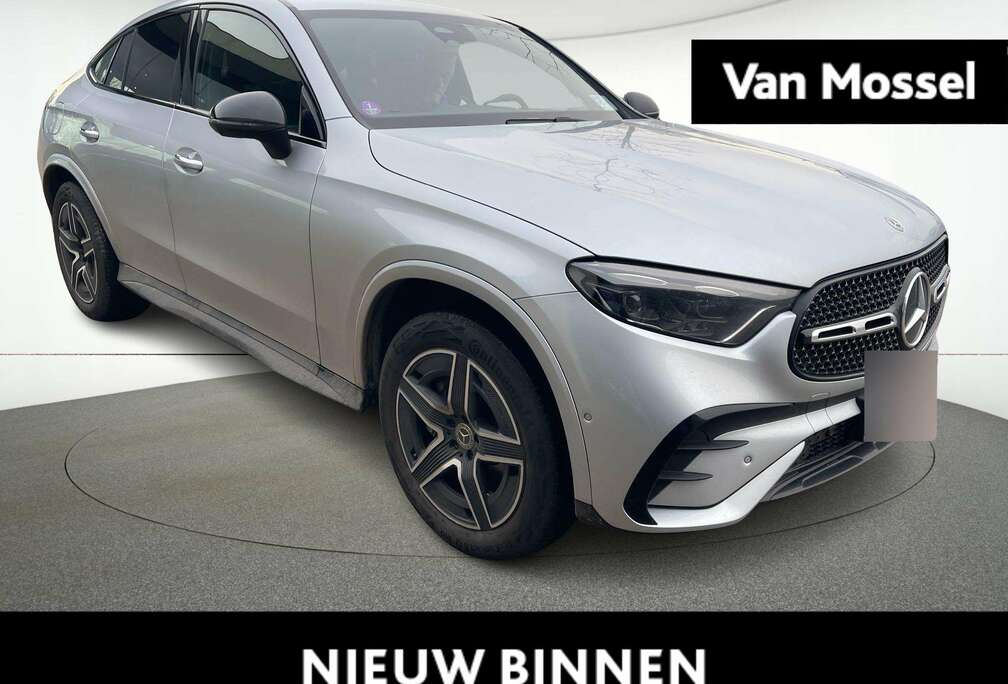 Mercedes-Benz 4M AMG Line Coupé + AIRMATIC + LEDER + DIGITAL LIG