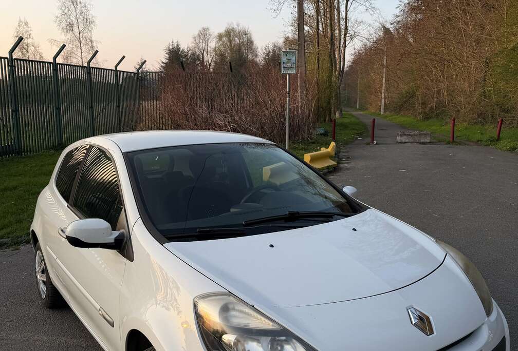 Renault 1.2i Ice-Watch * Prête  Immat