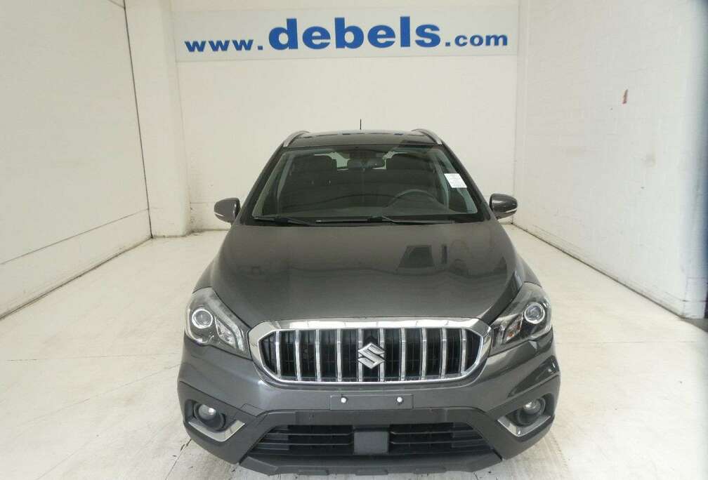 Suzuki S-cross