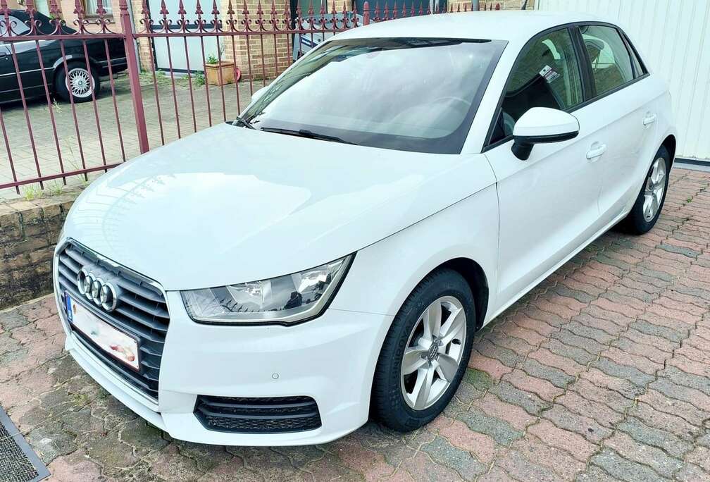 Audi 1.0 TFSI ultra Sportback S tronic design