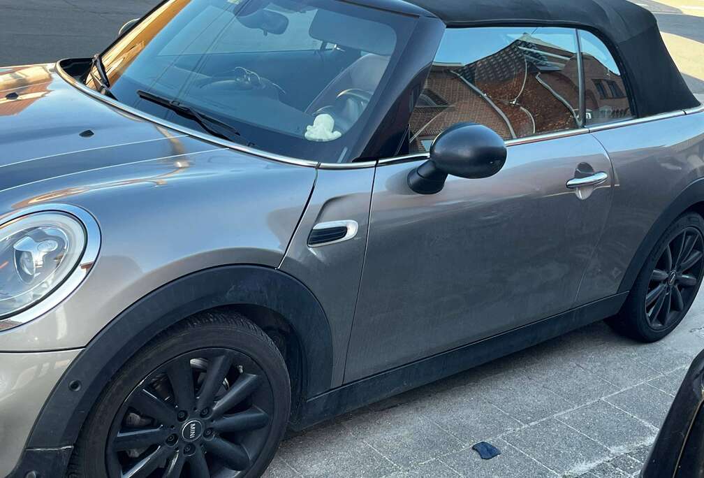 MINI Mini Cabriolet 1.5 D Cooper