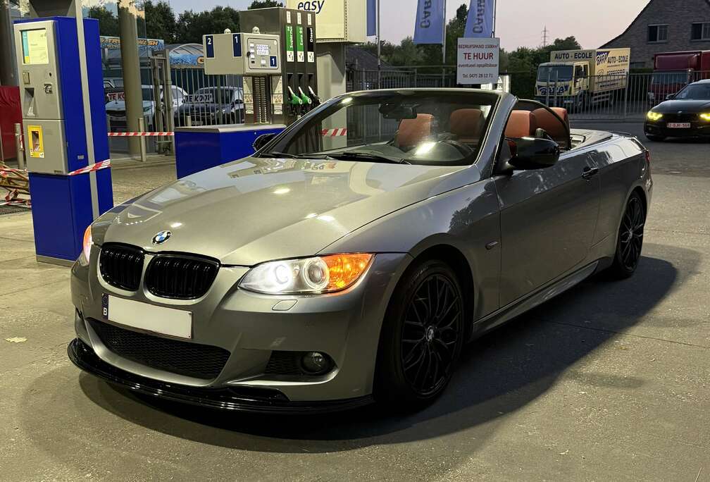BMW Cabriolet 320i AUTOMAAT M-PAKKET