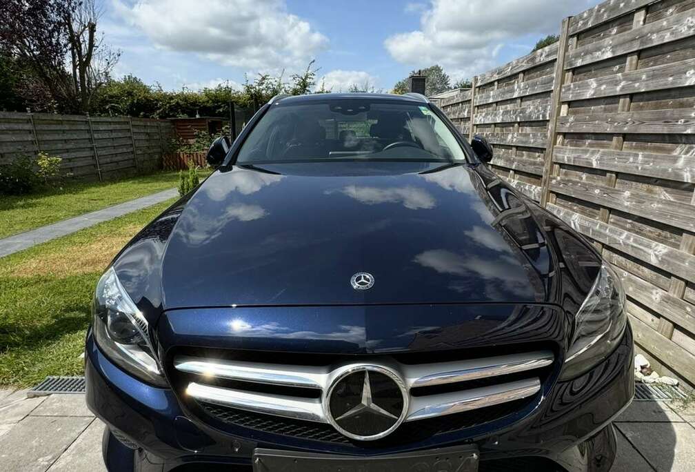 Mercedes-Benz d T 9G-TRONIC Avantgarde