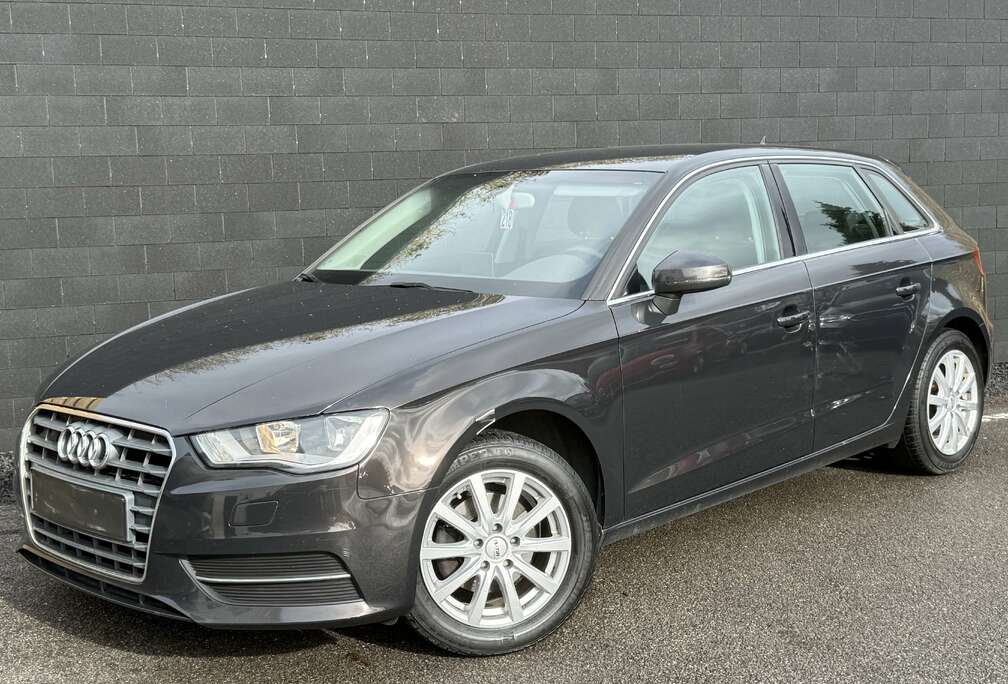 Audi Sportback 1.6 TDi+AIRCO+SEMI CUIR+NAVI+JANTES+E5B