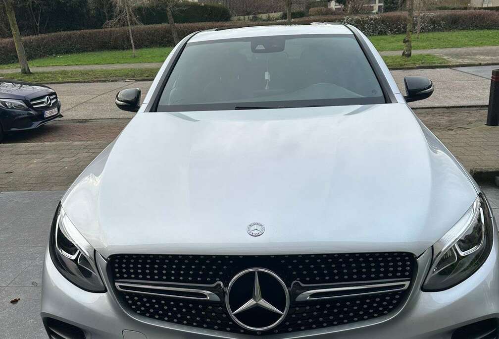 Mercedes-Benz Coupé d 4-Matic