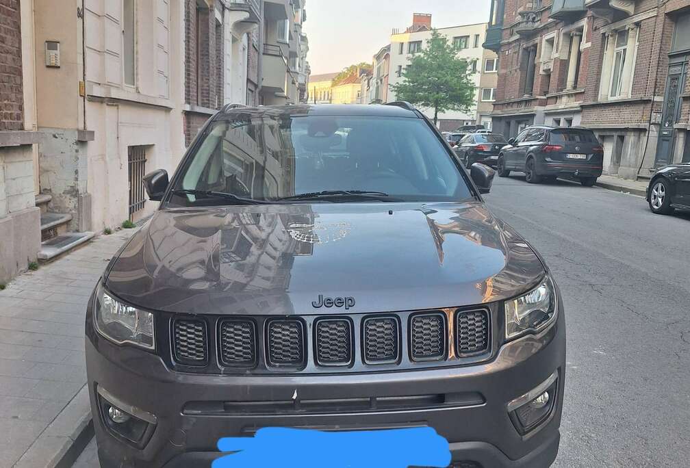 Jeep 1.4 Turbo 4x2 Night Eagle (EU6d)