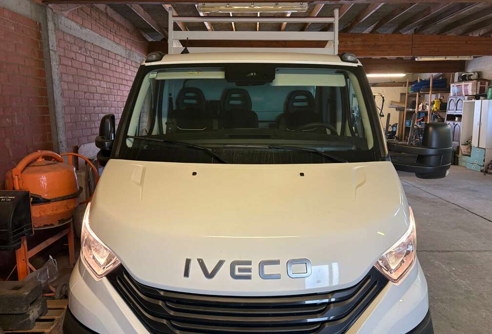 Iveco 35C16 2.3 Turbo VGT Hi-Matic