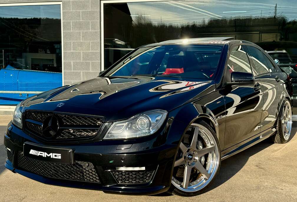 Mercedes-Benz **C 63 AMG**Unique**Facelift**Etat Neuf**Work**Full Black**