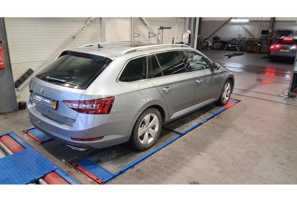 Skoda Laurin & Klement Superb SW 2.0 TSI 4x4 L