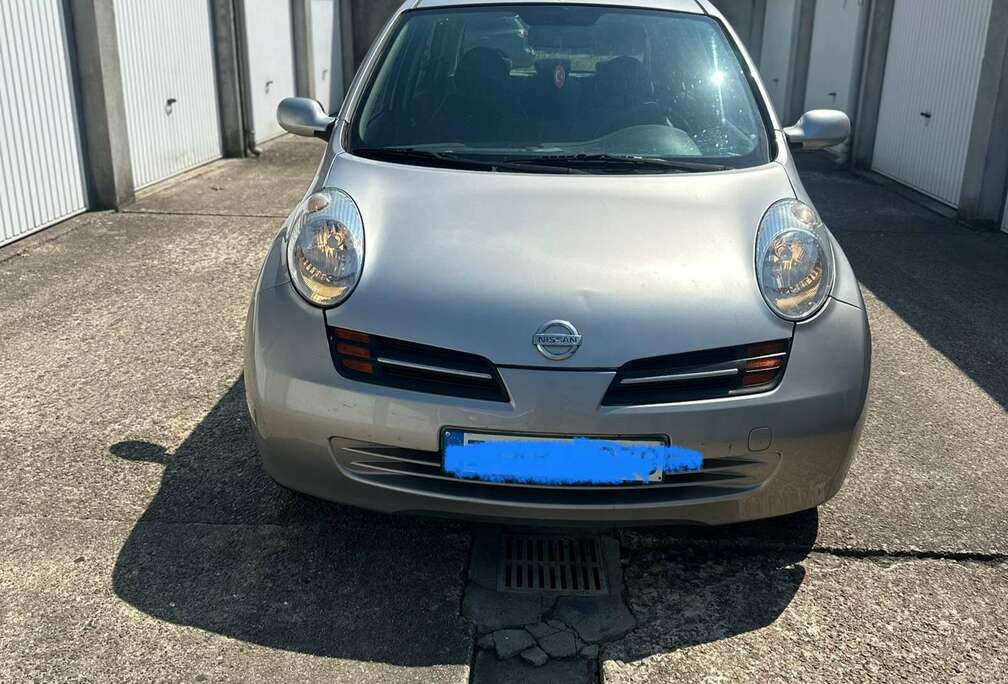 Nissan 1.2i 16v Visia Plus