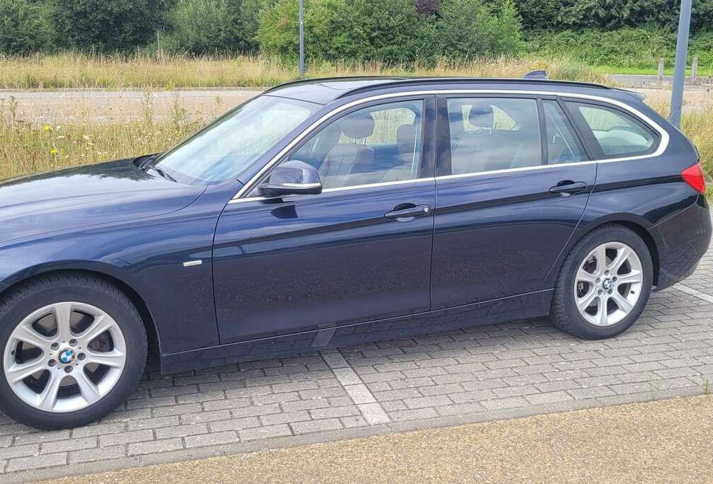 BMW 328i Touring Aut. Luxury Line